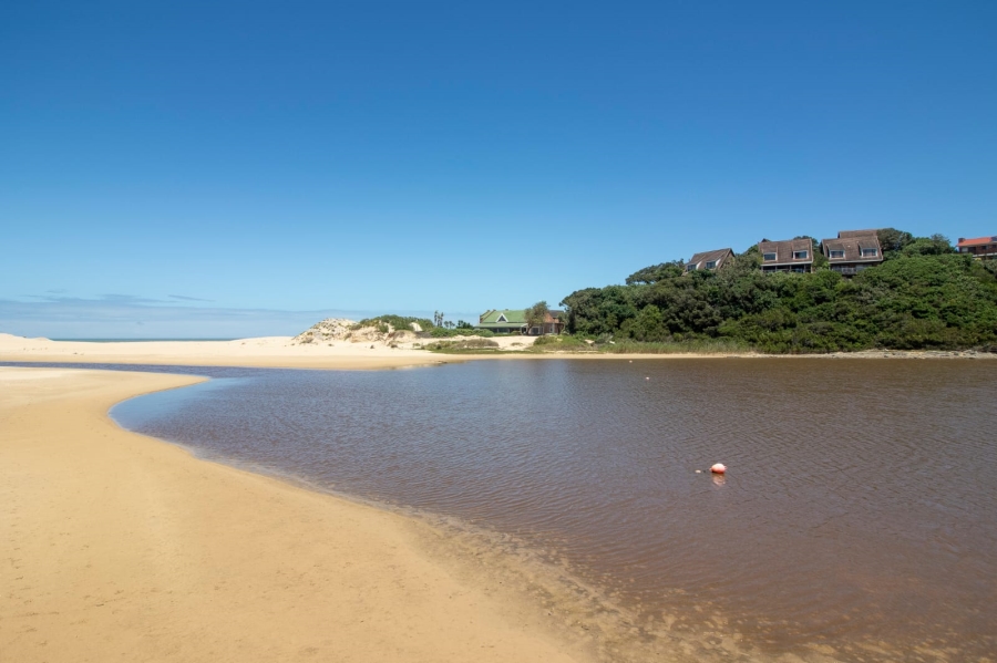 4 Bedroom Property for Sale in Seafield Eastern Cape